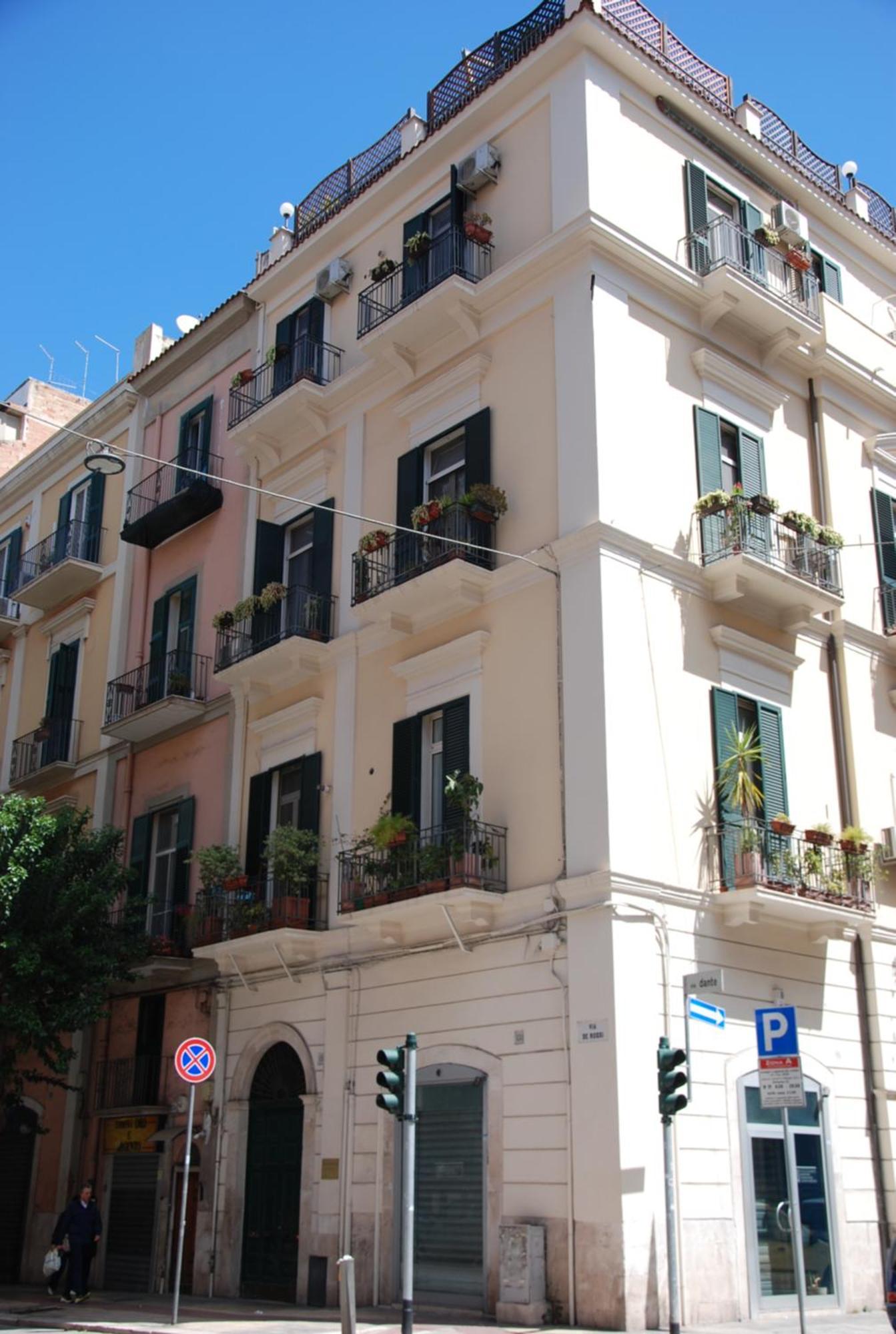 Terrazza128 Apartment Bari Bagian luar foto